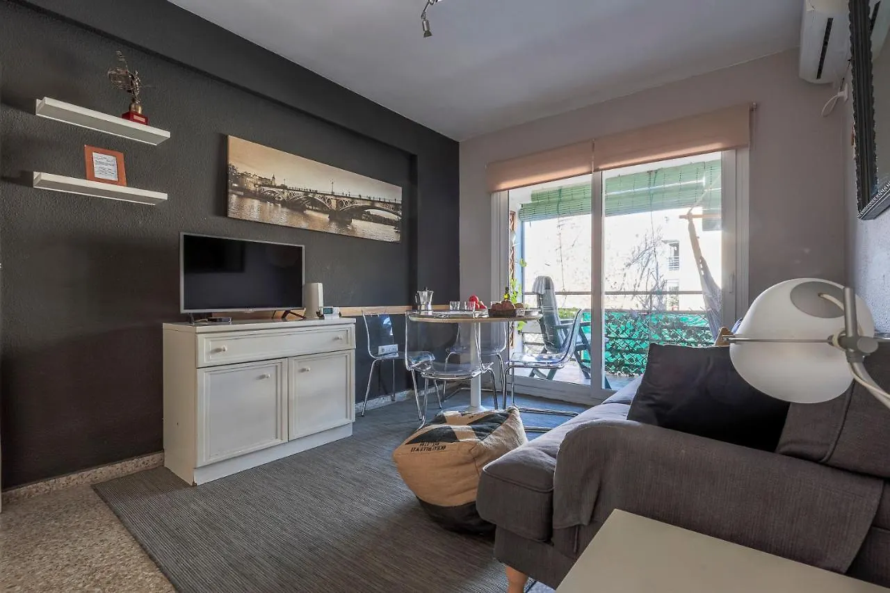 Vive Los Encantos De Sevilla En Triana Apartment Seville
